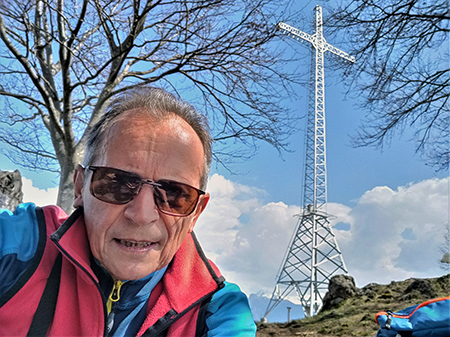 MONTE ZUCCO ad anello via linea tagliafuoco dalla Pernice (20apr21) - FOTOGALLERY